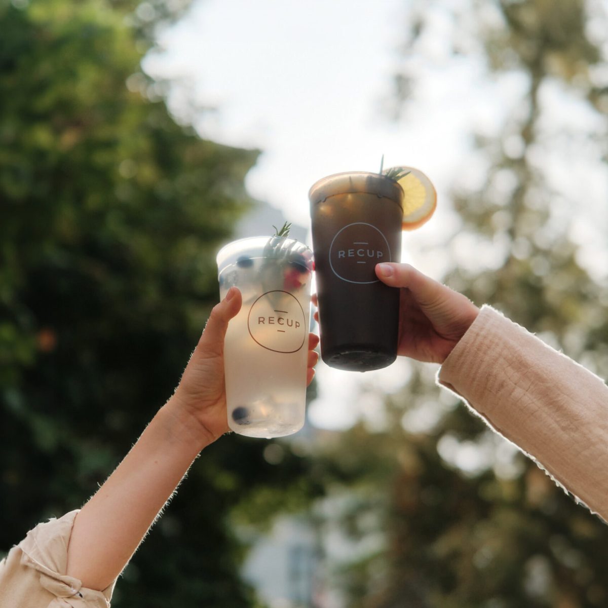 Sommerdrinks im RECUP-Mehrwegbecher